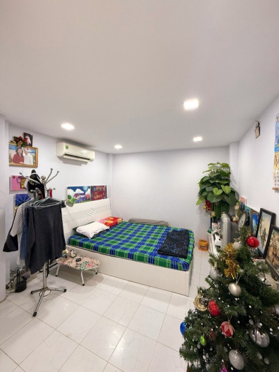N278 Nhà Bán PHÚ NHUẬN - 4 TẦNG BtCT - 489/  HUỲNH VĂN BÁNH - 30M2 NỞ HẬU - 5.25 TỶ.