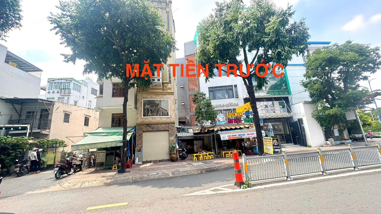 CHỦ ĐANG Ở NƯỚC NGOÀI NHIỆT BÁN CĂN NHÀ 2 MẶT TIỀN ĐƯỜNG VĨNH KHÁNH & BẾN VÂN ĐỒN- GẦN TRƯỜNG HỌC NGUYỄN VĂN TRỖI.