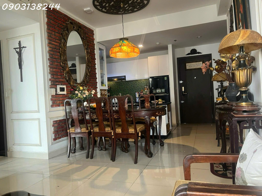 Cần bán căn hộ cao cấp The Tresor, Quận 4 tầng 9 - 95m2 - 3PN giá 7.99