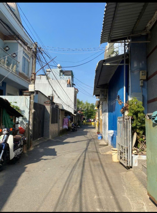 Bán nhà hẻm xe hơi 1/ đường 154 .Hoàng hữu Nam * 9 x 11