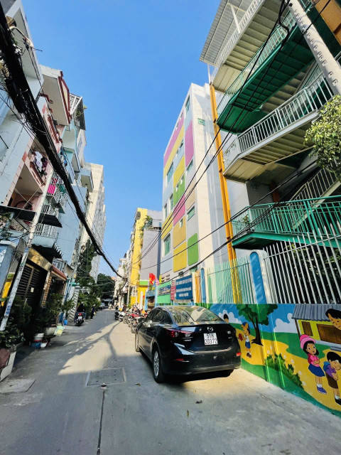 Bán nhà quận 10, đường Thành Thái, hẻm xe hơi, 5 tầng, 43m2, 12.9 tỷ