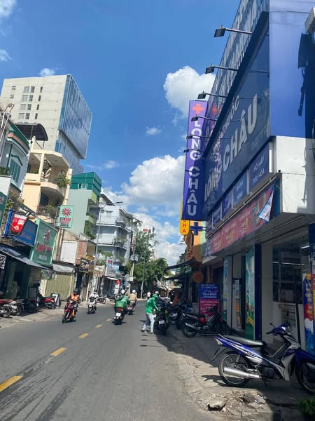 Nhà Mặt Tiền Đường Thích Quảng Đức Phường 3 Quận Phú Nhuận.