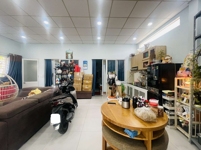 Bán nhà ngôp HXH Ung Văn Khiêm, P25, Bình Thạnh, 75m2, ngang 11m, chỉ 100tr.m2