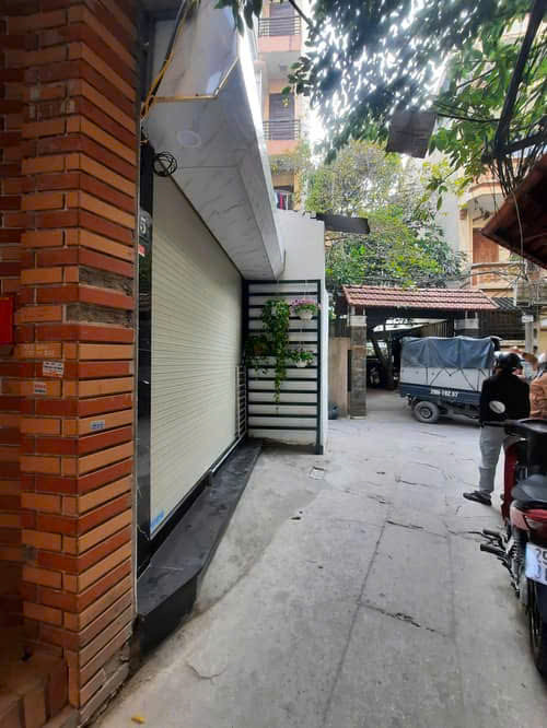 Nhà tiếp giáp Hoàng Mai - Thanh Xuân - Đẹp mê ly, xe oto vào tận nhà !!!