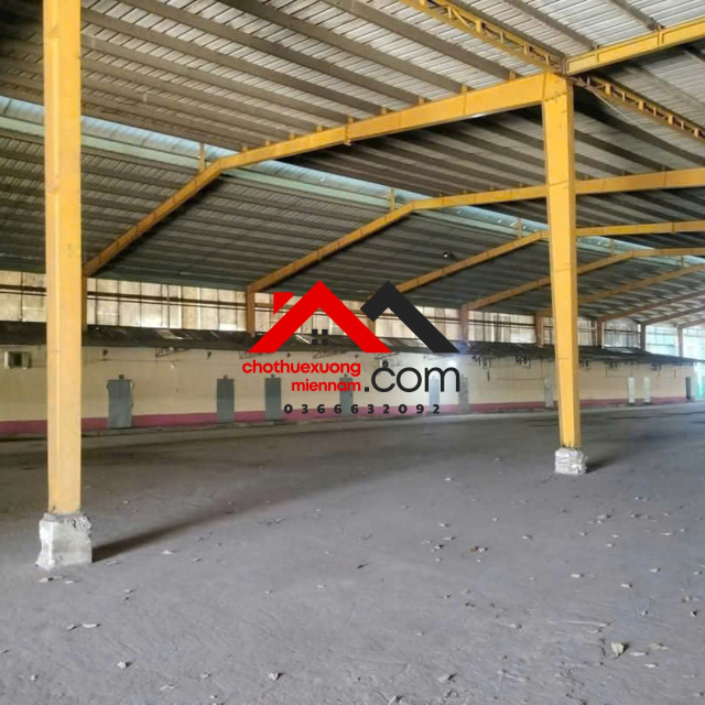 Cho thuê xưởng gỗ viên nén phun sơn Phú Giáo Bình Dương.TDT 12.000m2. PCCC, Điện hạ trạm : 750kva. Chỉ 1,9usd/m2/tháng. Liên hệ: Chothuexuongmiennam.com - 0366632092