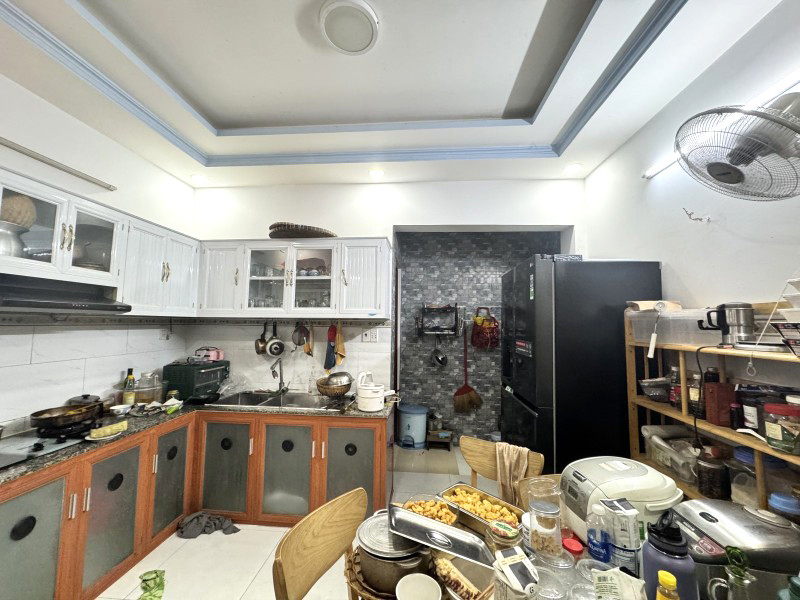 Nhà Đẹp Linh Đông Thủ Đức 4 Tầng – 4PN – Hẻm Xe Tải – Gần Phạm Văn Đồng – Giá Tốt 6,3 Tỷ