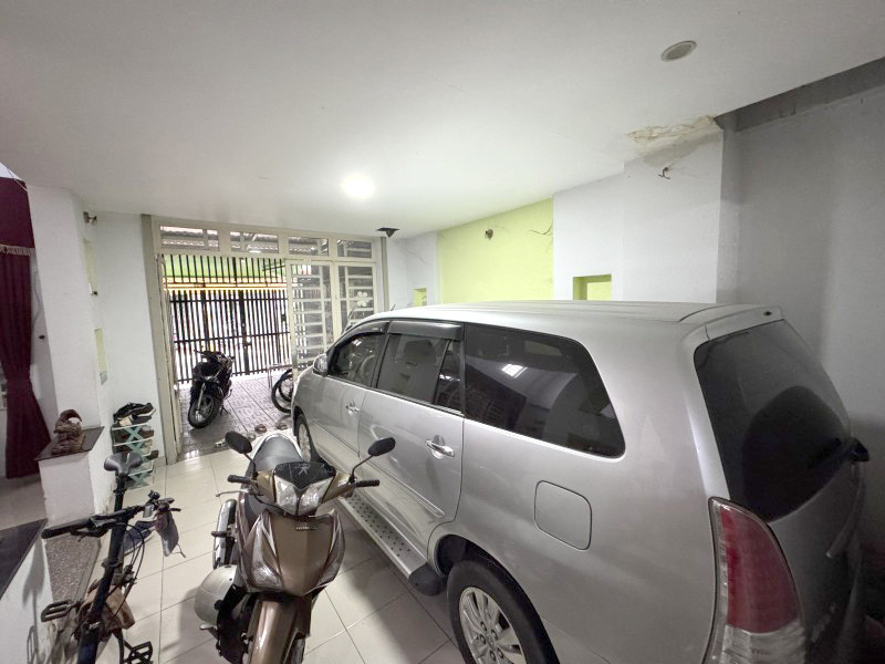 Siêu Hiếm Nhà Mặt Tiền 7.8m - Trường Thọ - Gần Đặng Văn Bi  115m²  Vị Trí Vàng Kinh Doanh  Giá Chỉ 12 Tỷ