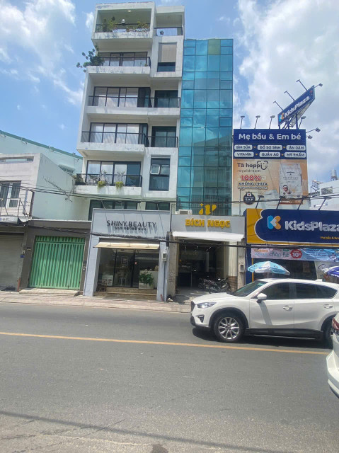 BÁN TOÀ NHÀ MẶT PHỐ 8 TẦNG LÊ QUANH ĐỊNH BÌNH THẠNH ĐANG CHO THUÊ 70 TRIỆU CÓ HẦM THANG MÁY Giá 25.8 TỶ