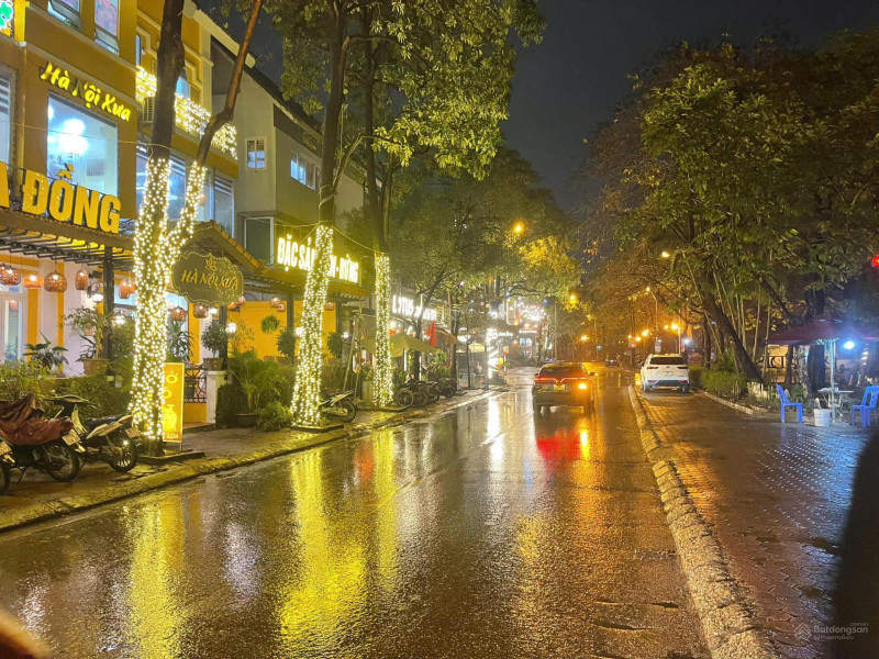 SIÊU HIẾM! Nhà mặt phố 19/5 – 55m² – Chỉ hơn 20 tỷ – Kinh doanh đỉnh cao