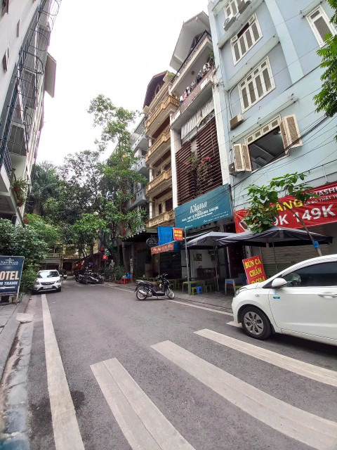 BÁN NHÀ THANH XUÂN, PHÂN LÔ OTO TRÁNH, VỈA HÈ KINH DOANH ĐỈNH, DT63M2 MẶT TIỀN RỘNG, 27.X TỶ