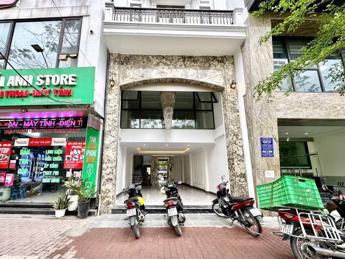 Bán tòa VP mặt phố Lê Trọng Tấn, 103m2, 9 tầng 1 hầm thang máy, mặt tiền 6m, nhỉnh 55 tỷ, KD đỉnh