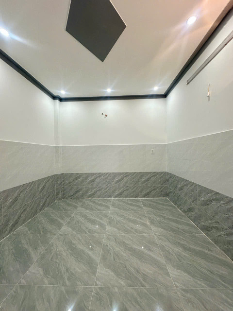 bán gấp nhà vào ở ngay KDC hiện hữu ấp 1 đường 1D