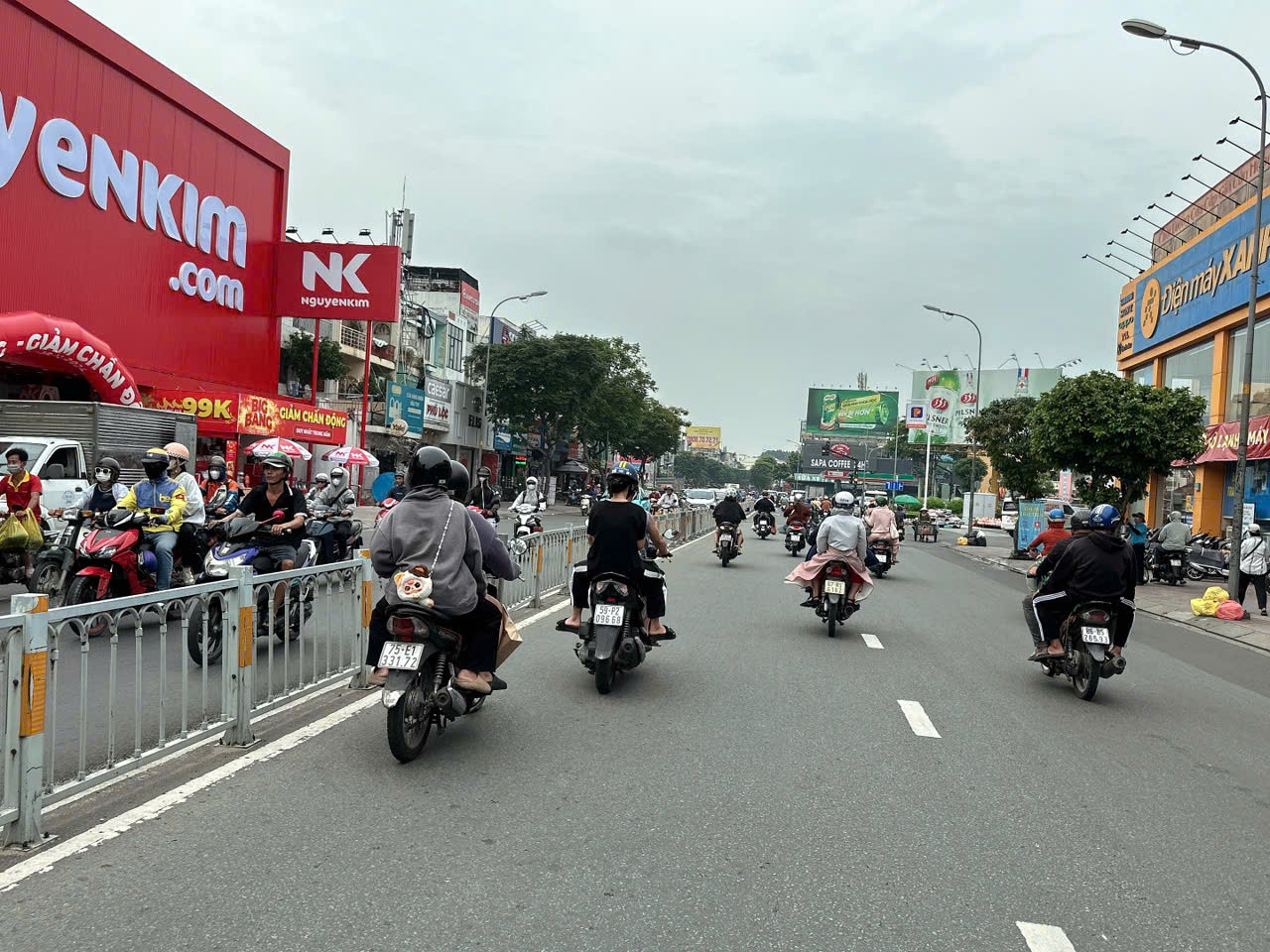 Bán đất HIẾM tặng dòng tiền 100tr mặt tiền Nguyễn Oanh ngang 7.5m gần chợ 300m2 RẺ 36.5 TỶ