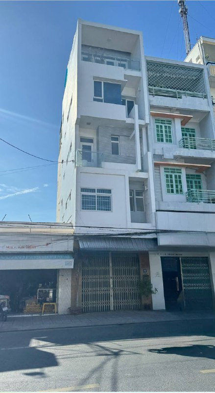 BÁN NHÀ 5 TẦNG ĐƯỜNG 2/4 - P. VẠN THẠNH - NHA TRANG