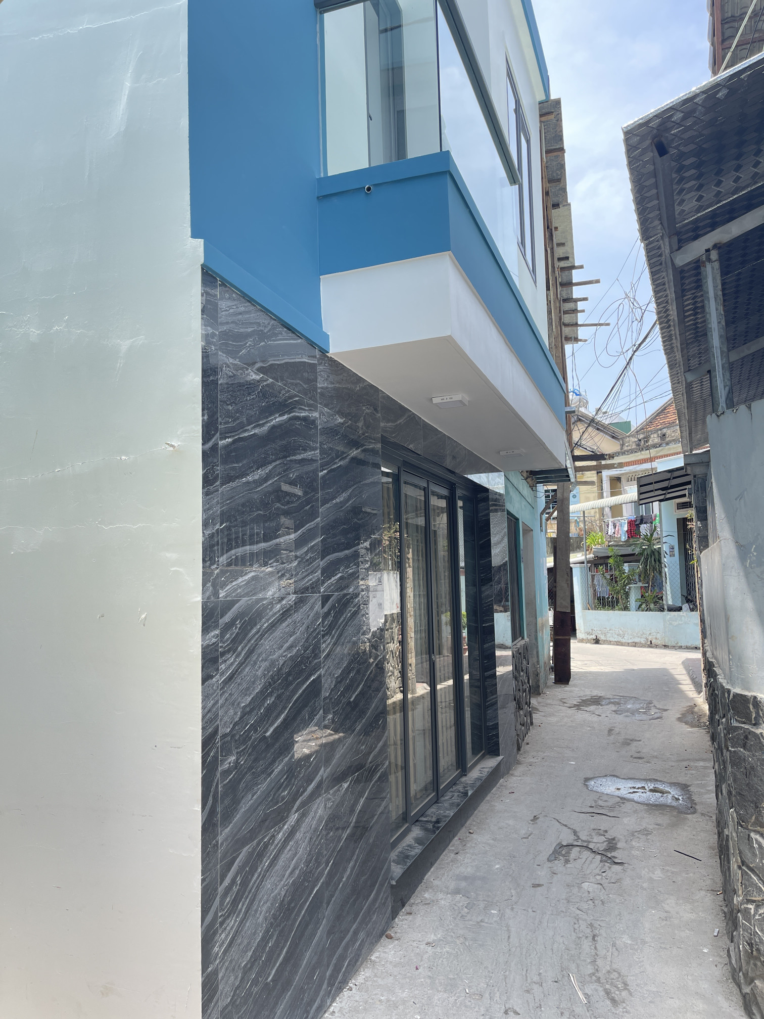 Nhà Mới 2 Tầng, Ngay Gần Chợ Đầm, Gần Biển Trung Tân Tp Mha Trang