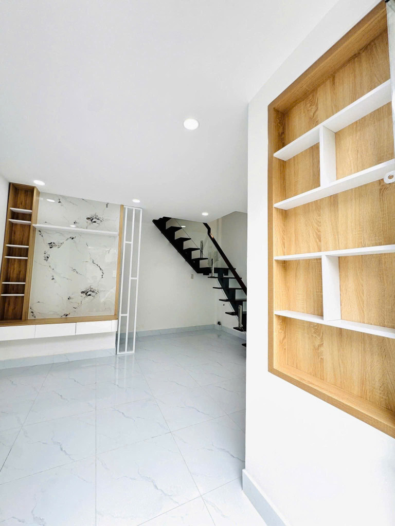 Nhà phố 1 Ty950 Nhà 2 tầng hẻm 2/4 gần Champa Island, phường Bắc Nha Trang