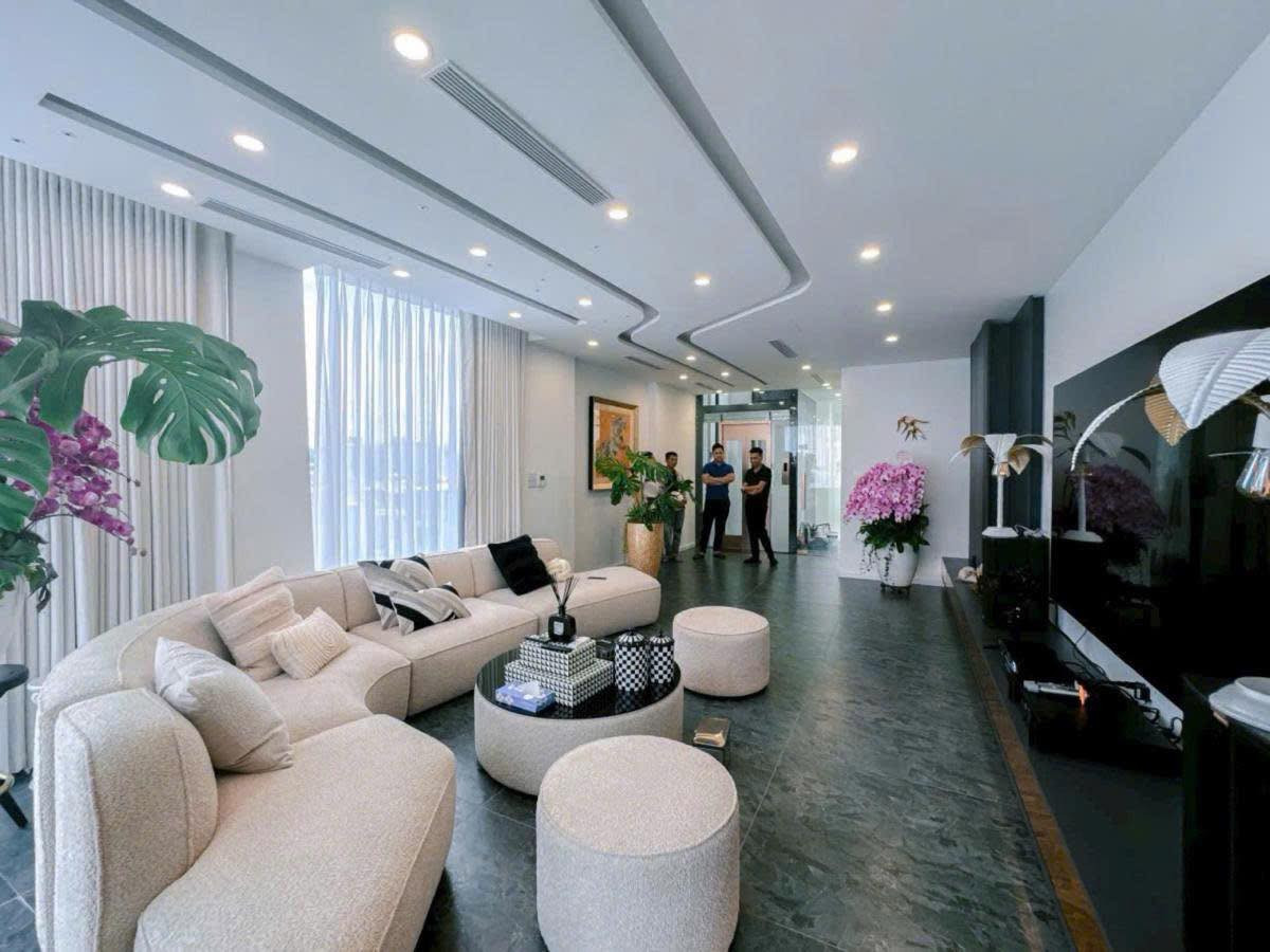 Bán nhà phố Hoàng Đạo Thành Khương Đình 65m2 6 tầng chỉ nhỉnh 15 tỷ