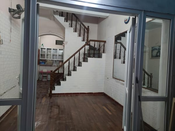 Cho thuê nhà riêng Khương Trung,  3 tầng *35m2 - 3 ngủ - giá 10 triệu