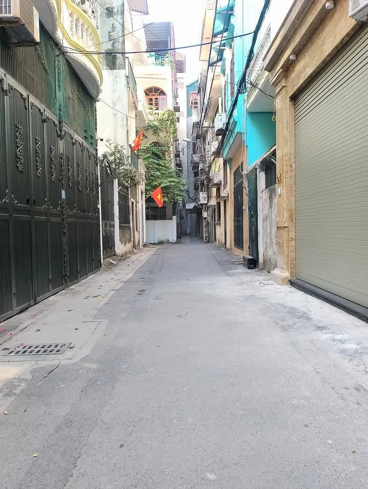 Bán nhà riêng phố Vương Thừa Vũ - Thanh Xuân, 50m2,  thang máy, giá nhỉnh 21 tỷ