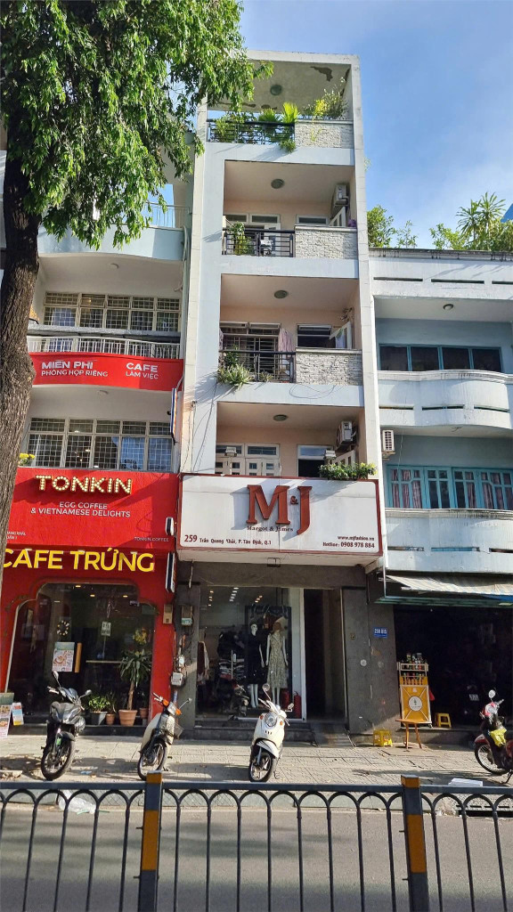 Nhà MT Trần Quang Khải, Tân Định, Quận 1: 4.2x 15m CN 64m2, 5 tầng thang máy giá 34 tỷ
