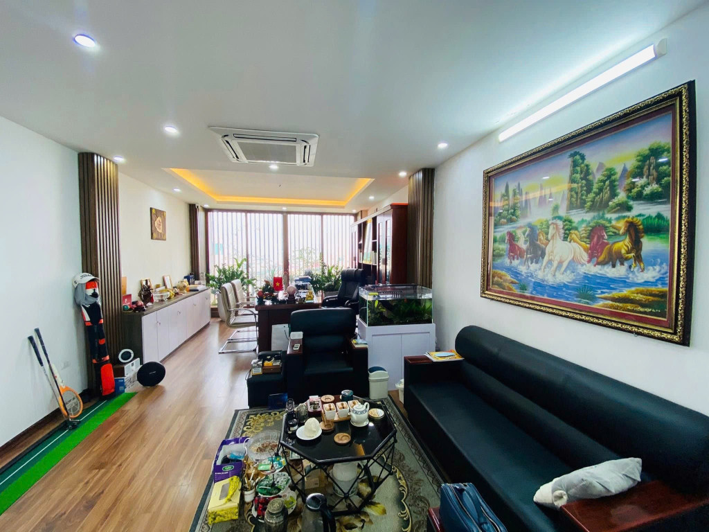 PHÂN LÔ TRUNG KÍNH, ÔTÔ TRÁNH, VỈA HÈ KINH DOANH ĐA DẠNG, DT 63M² x 5TẦNG, HƠN 21TỶ