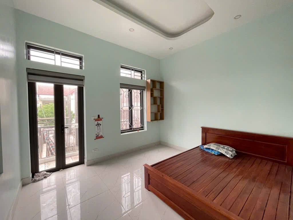 GIANG BIÊN -LONG BIÊN NHÀ DÂN XÂY CHẮC CHẮN, HAI THOÁNG, DIỆN TÍCH RỘNG – CƠ HỘI ĐẦU TƯ SINH LỜI CAO