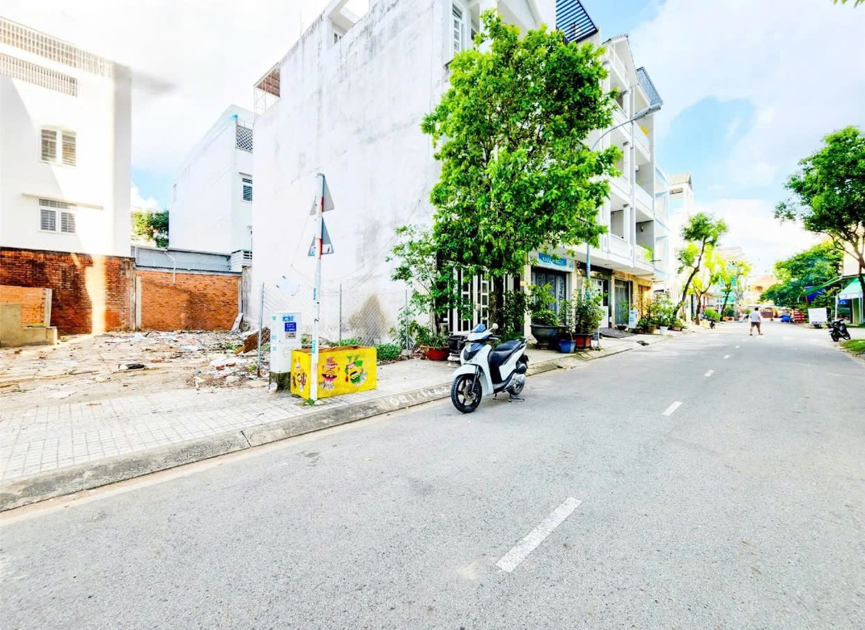 Ngân hàng thanh lí lô đất nền tại đường 22, phường Linh Đông, Thủ Đức giá 2.2Tỷ, XDTD, SHR