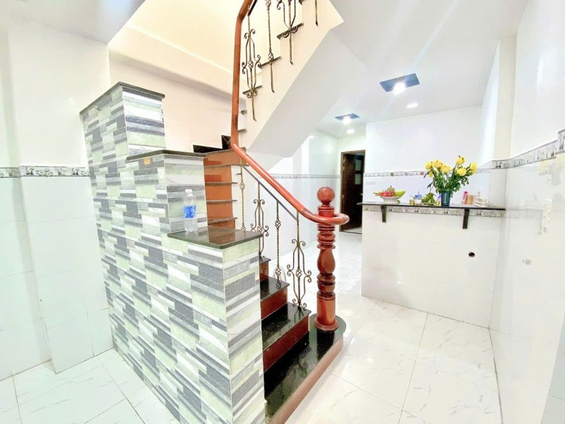 N291 - Nhà Bán P17 , Hẻm 66/  Xô Viết Nghệ Tĩnh ,  55m2 , gồm ban công 2 phòng ngủ Giá 4 tỷ 850