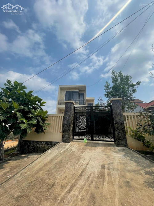 Bán nhà riêng tại Nghĩa Trung, 3.9 tỷ, 270m2, 3PN, 3WC, pháp lý đầy đủ