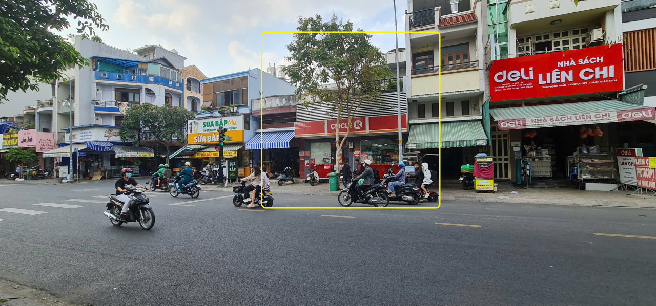 SIÊU HIẾM-Cho thuê nhà Mặt Tiền Độc Lập q.Tân Phú, 122m²- NGAY NGÃ TƯ