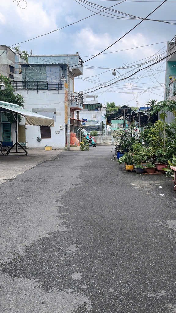 BÁN NHÀ KHU VIP Q.6 - HXH - NHỈNH 8 TỶ