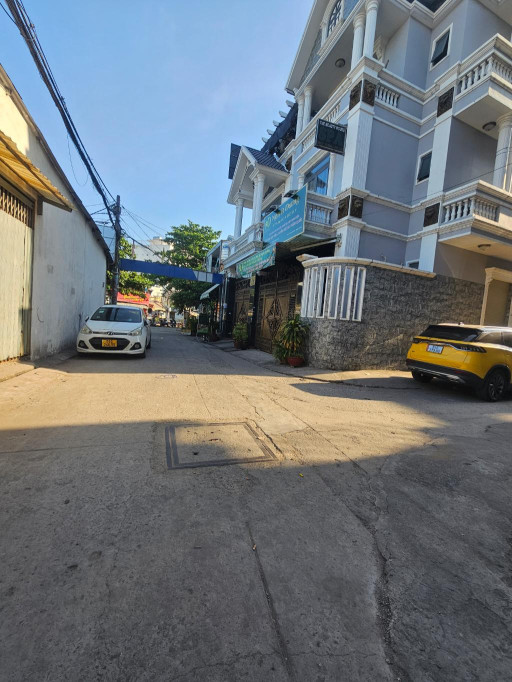 BÁN NHÀ hẻm Ô TÔ -  ĐƯỜNG 26/3, BÌNH HƯNG HOÀ, BÌNH TÂN, GIÁ 6.5 TỶ