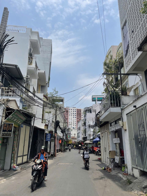 BÁN NHÀ CŨ - TIỆN XÂY MỚI - KDC DÂN TRÍ - MT BÙI HỮU NGHĨA - P2 BÌNH THẠNH - XÂY DỰNG 5 TẦNG - ĐƯỜNG 8M - BÁN 7.5 TỶ