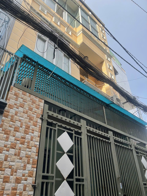 Bán nhà quận 10, đường Tô Hiến Thành, 57 m2, 4 tầng, hẻm xe hơi, 13.8 tỷ