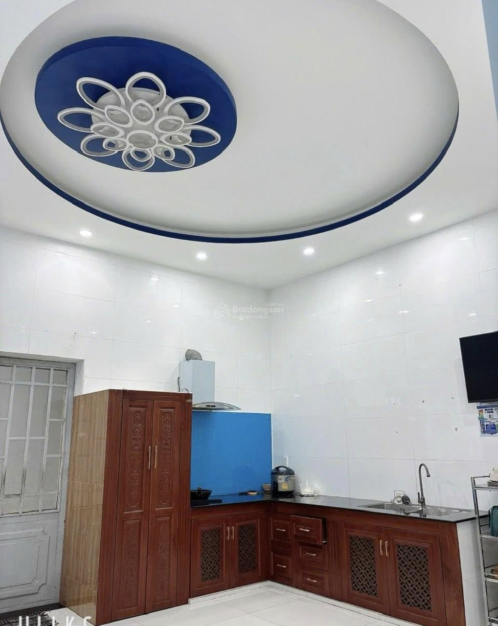 BÁN NHÀ 3 TẦNG MẶT TIỀN ĐƯỜNG 29/3 – HÒA XUÂN
