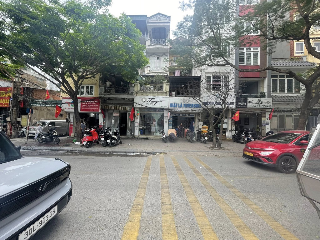 NHÀ HIẾM - MẶT PHỐ VŨ TÔNG PHAN 70M2 – 22.5 TỶ - VỈA HÈ ĐÁ BÓNG - KINH DOANH ĐỈNH