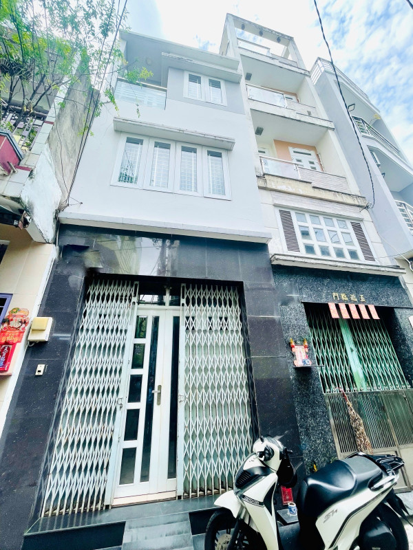 Bán nhà nở hậu quận 11 - Sát hai mặt tiền hàn hải nguyên và 3/2 - Hẻm xe hơi thông 6,2 tỷ