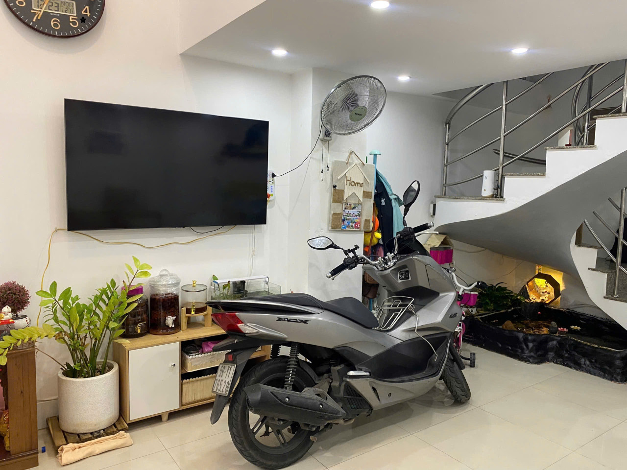 3010 – Bán nhà đường 3 tháng 2 Ph.12 Q.10, 49m2 ngang 4m, 3tầng 3PN, SHR A4, CHỈ 7.9 tỷ TL