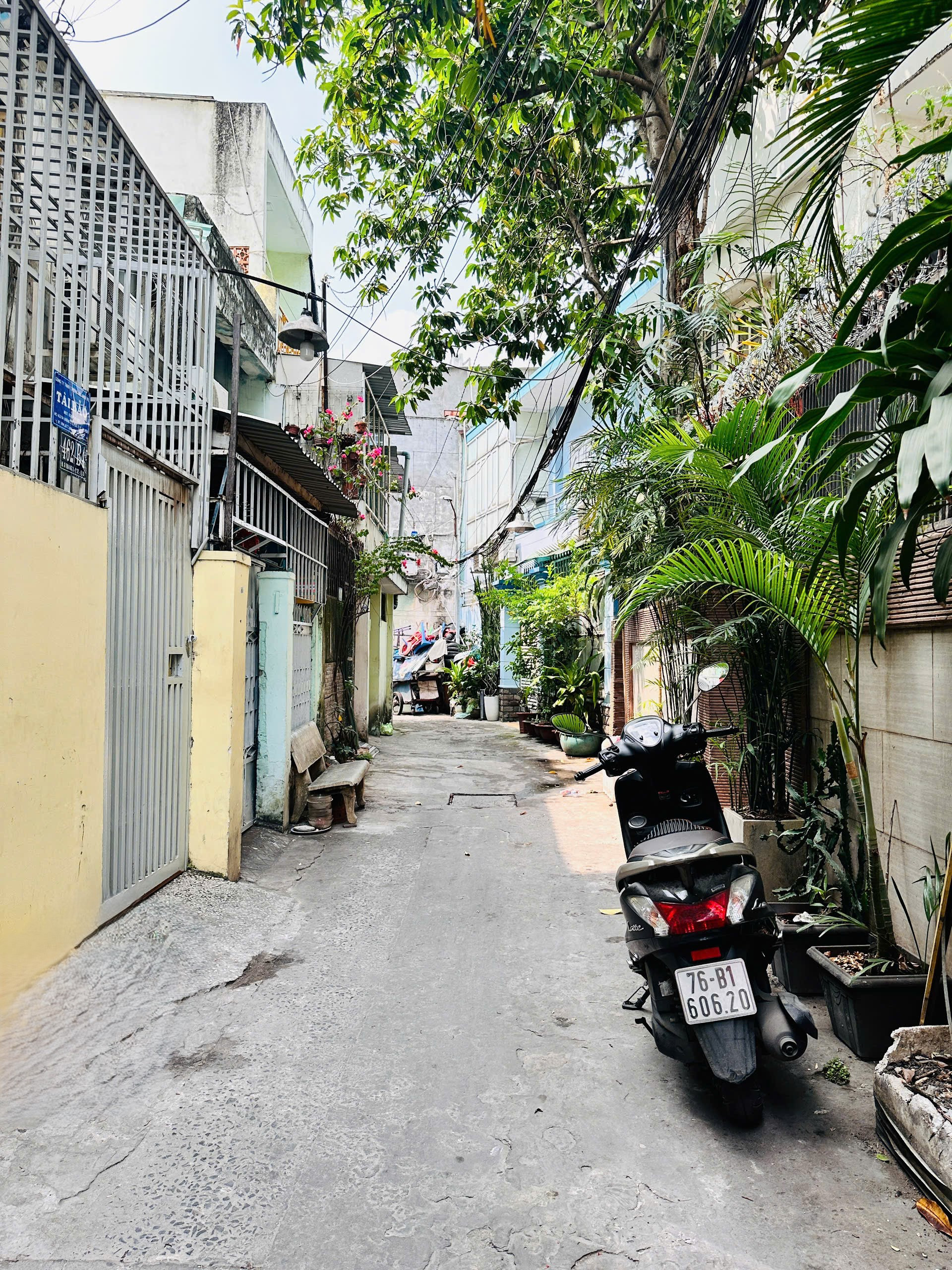 BÁN NHÀ HẺM XE HƠI BA THÁNG HAI · Q10  · 40M² · 5 TẦNG · GIÁ 8 TỶ