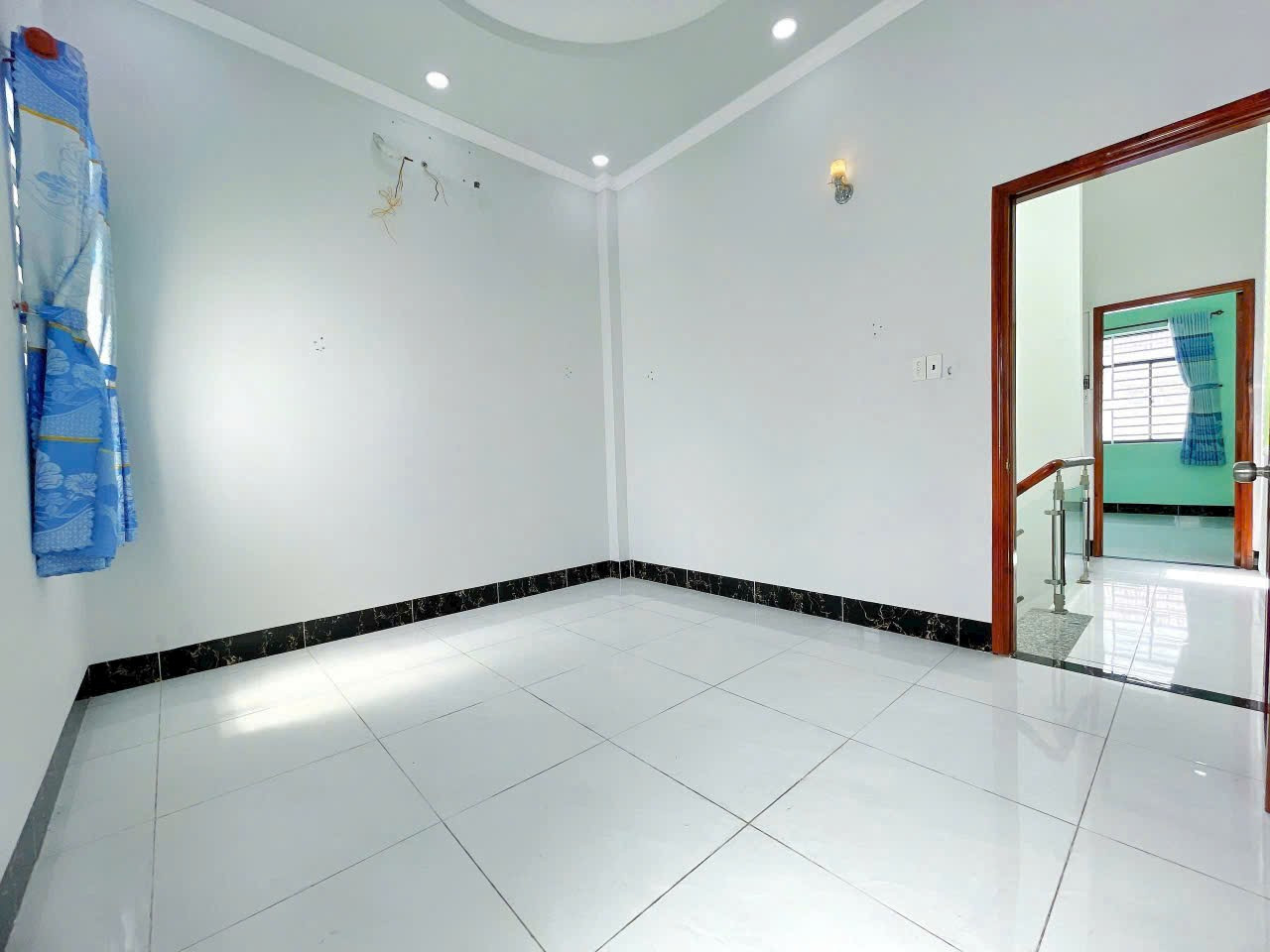 Bán căn nhà hẻm 216, đường 3/2, 1 trệt 1 lầu, giá bán 2,58 tỷ