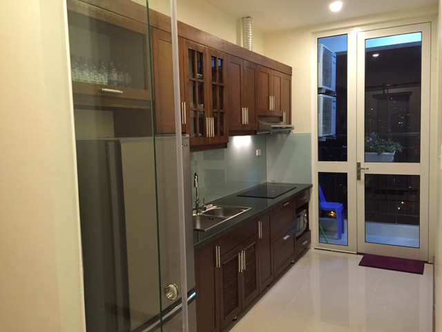 Bán căn hộ chung cư 54m2, 2 PN tòa 30 Phạm Văn Đồng