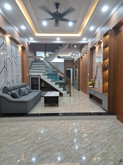 Nhà mới 100% – Mặt tiền đường N1 nhựa 13m – KDC Phú Hồng Thịnh 9 – P. Bình An – Full nội thất