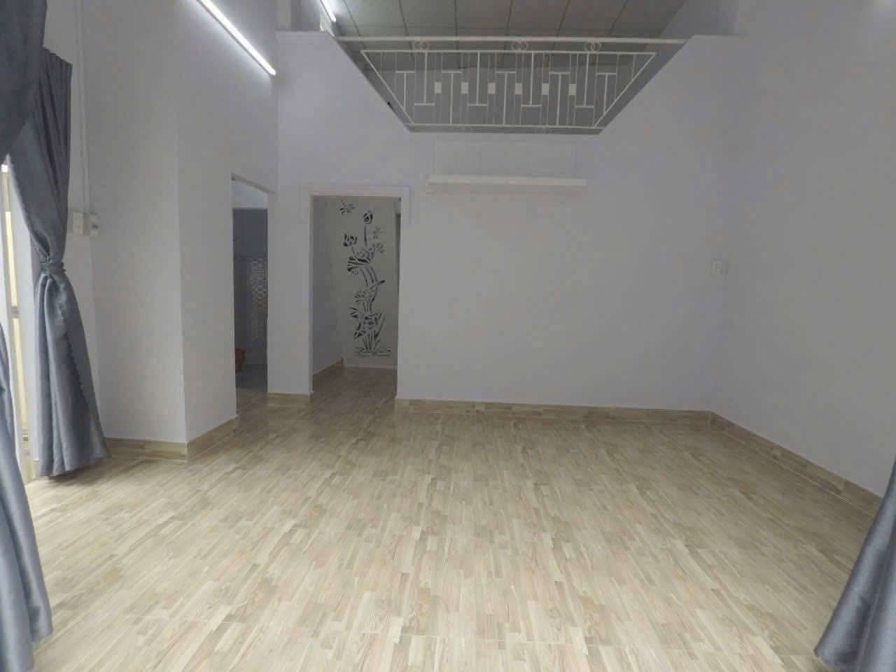 Nhà Phường Trung Dũng Cách Trục Chính 30/4 100m2, SHR, 1Tỷ250Triệu