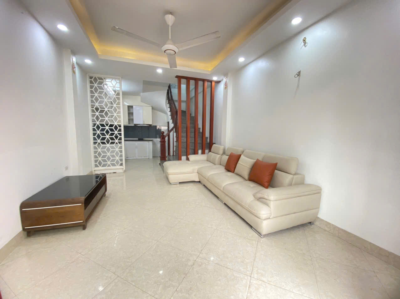 NHÀ CHÍNH CHỦ - GIÁ TỐT - Vị Trí Đẹp Tại Ngãi Cầu, An Khánh, Hoài Đức, TPHN
