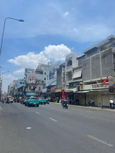 *++ BÁN NHÀ MẶT TIỀN KINH DOANH  85M2  TRẦN BÌNH TRỌNG P4 QUẬN 5