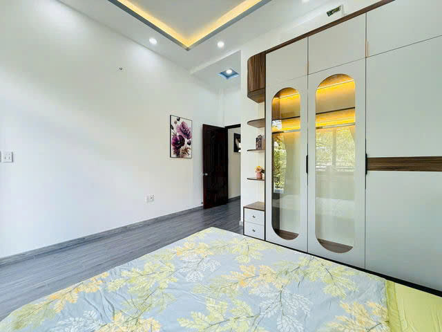 bÁN GẤP NHÀ GIÁ MỀM NHẤT QUẬN TÂN BÌNH - PHAN HUY ÍCH - DT:48M- 4X12M - 4 PHÒNG NGỦ- 5WC- GIÁ CHỈ 6.5 TỶ- LH: 077 888 5818 CHUYÊN BDS SÀI GÒN