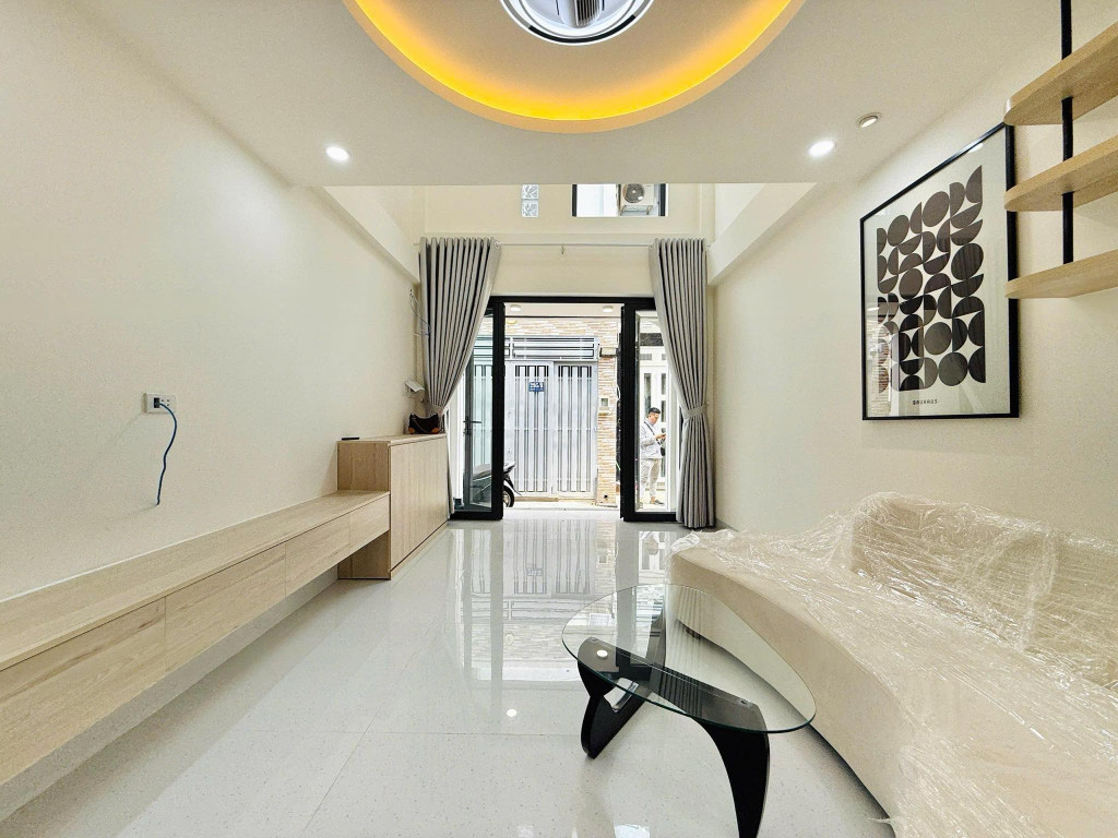 Bán Nhà Thống Nhất 30m2, 4 Tầng Sát Mặt Tiền Chỉ Nhỉnh 4 Tỉ