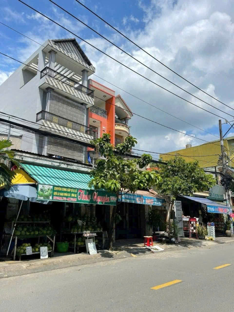 Nhà 4 Tầng (3.7x27) mặt tiền chợ Hiệp Thành 17, Quận 12 (Ngay chợ buôn bán bất chấp)