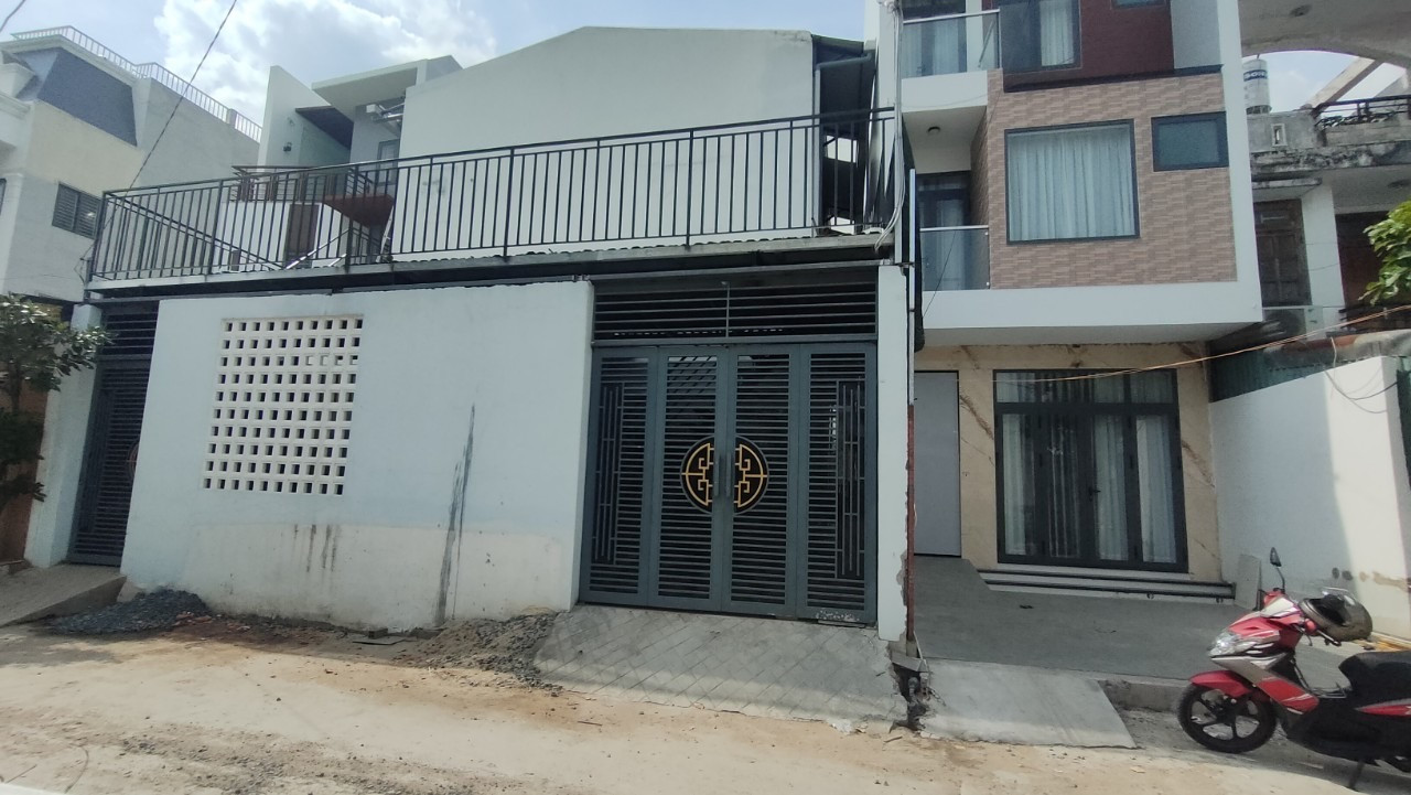 Bán căn hộ dịch vụ, đường số 36, linh đông - 245m2 - giá 18 tỷ TL