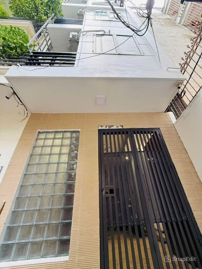 TÔI CẦN BÁN NHÀ ĐẸP 9 PHÒNG NGỦ - TRƯỜNG CHINH, THANH XUÂN - DT 42M2 x 5T. PHÂN LÔ,, NỘI THẤT ĐẸP
